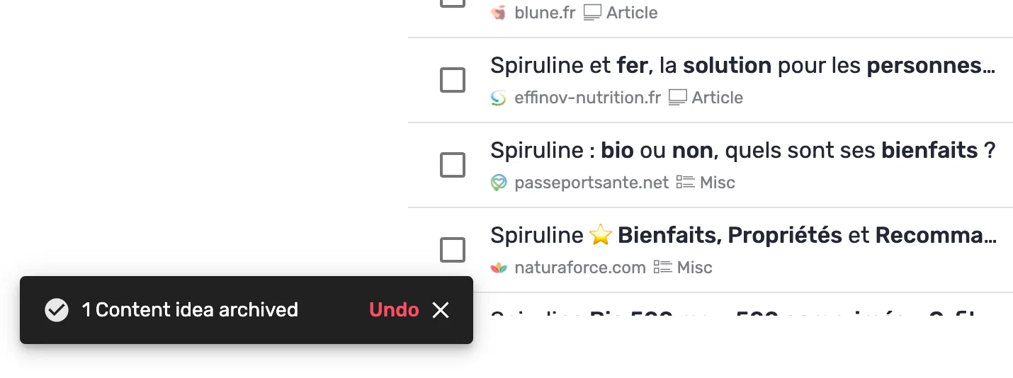 Notification de confirmation après archivage, avec une option Annuler
