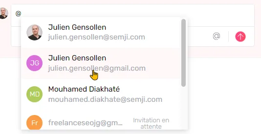 Mention d'un collègue dans un commentaire